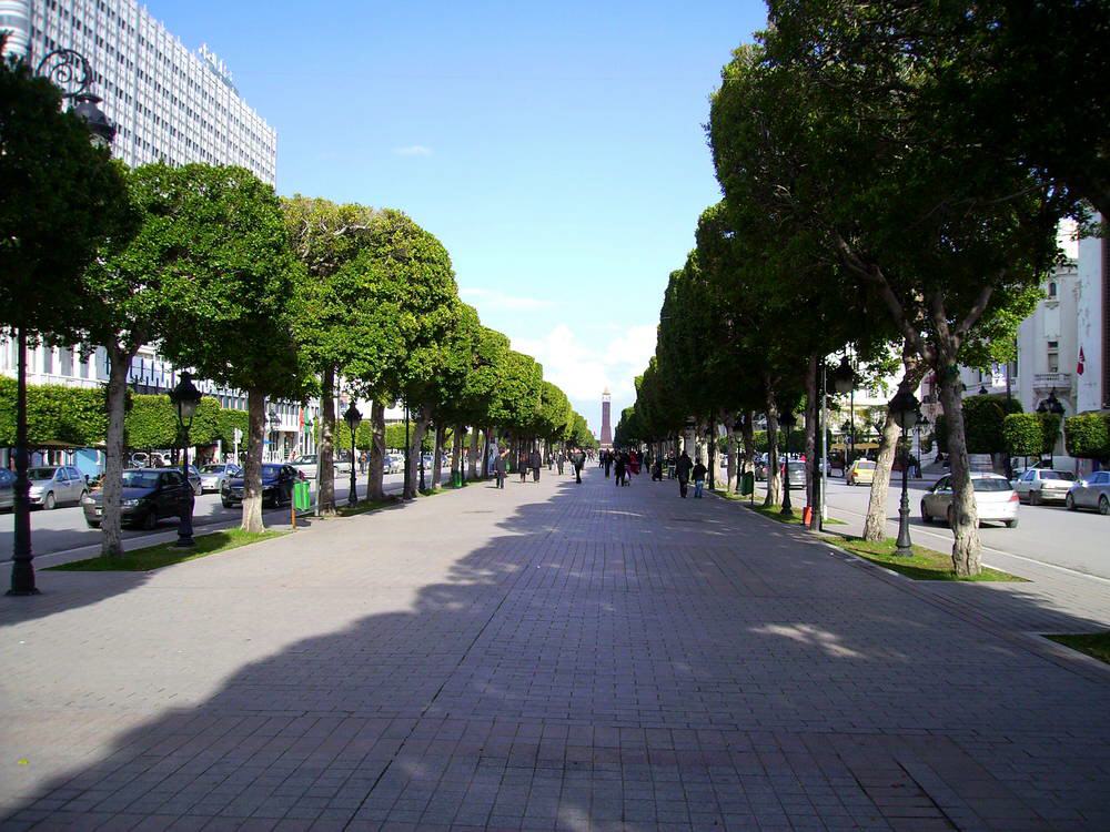 Tunis - Boulevard Habib Bourguiba